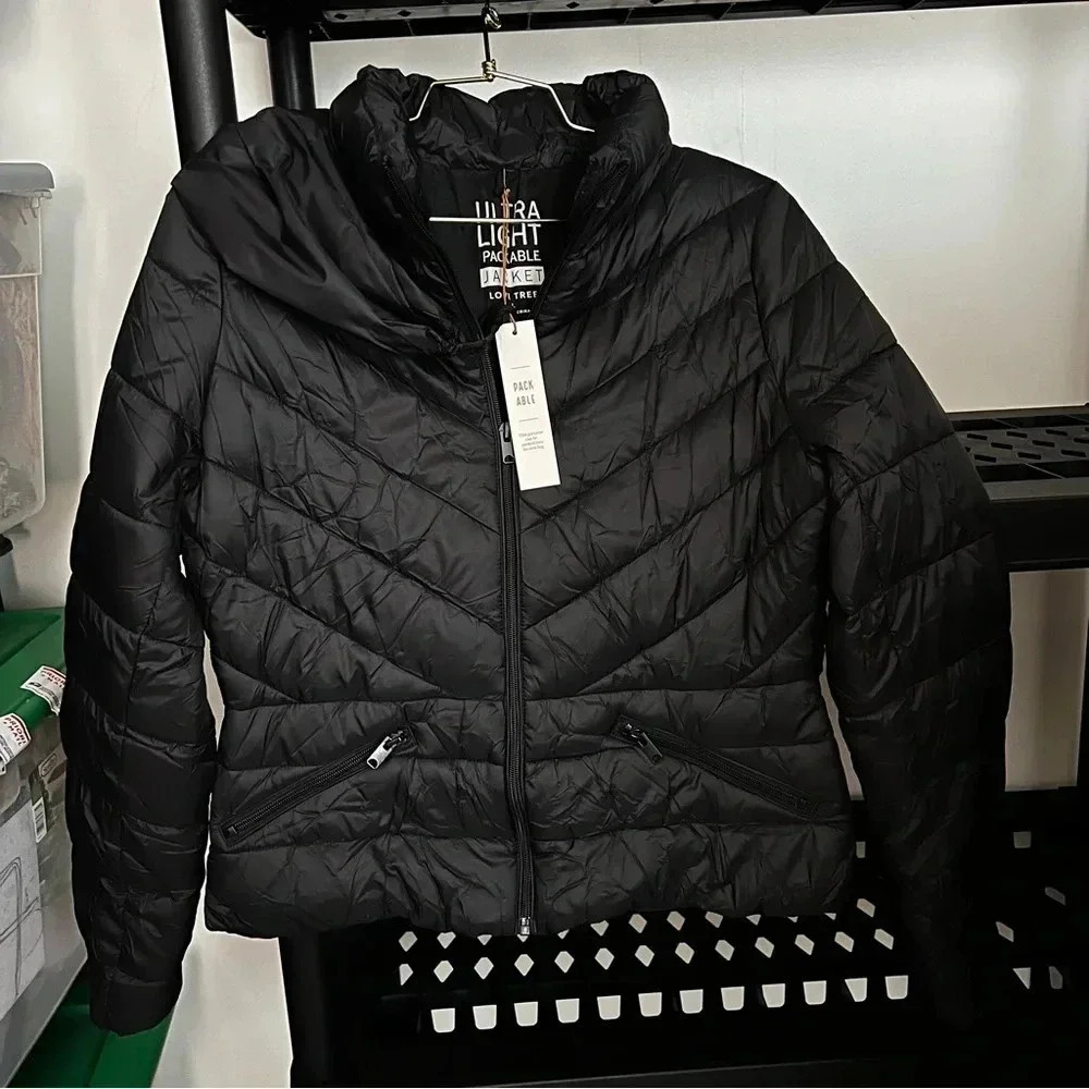 Packable Puffer Quilted Jacket Black Zip Closure Lightweight High Neck